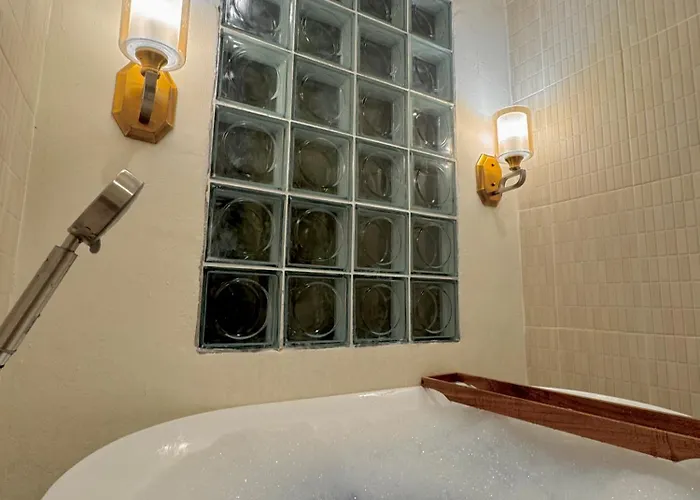 Jatujak Lounge Hotel Bangkok