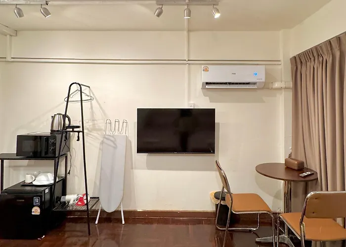 Jatujak Lounge Bangkok