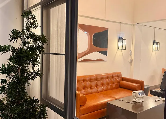 Jatujak Lounge 3* Bangkok