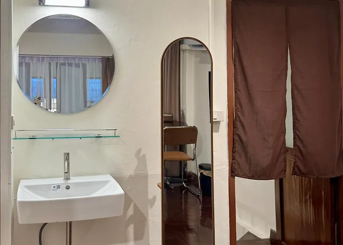 Jatujak Lounge Hotel 3*
